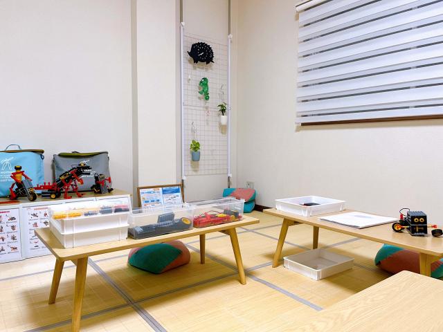 ヒューマンアカデミージュニア つくば洞峰公園前教室｜ロボット